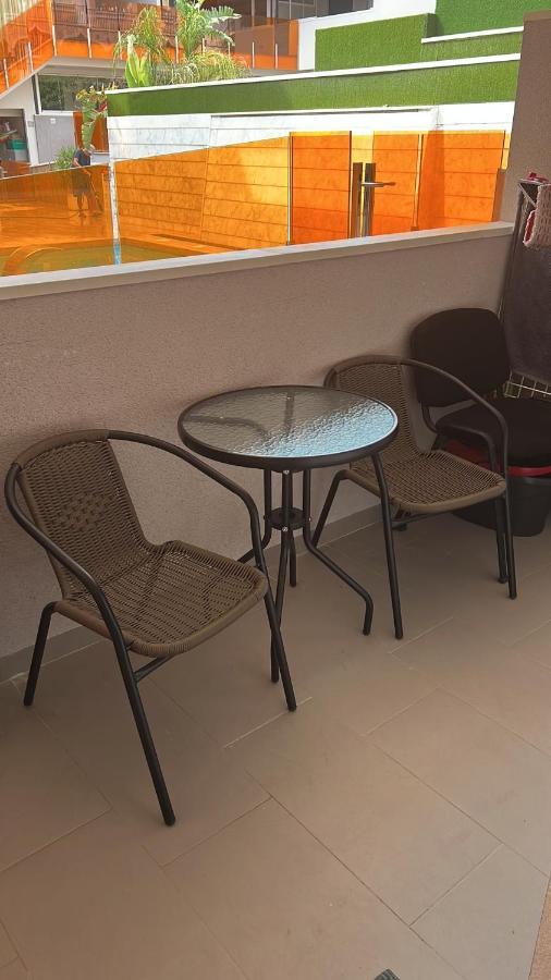 Beach Apartment Torrevieja Exteriör bild
